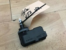 VW Polo 9N 3 Türer UNITED 1.4 59 KW Stellmotor Vorne Rechts 5P0941295