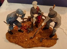 GOLFTHEMA DIORAMA-2 GOLFER MIT CADDIE JUNGEN GOLF SPIELEN SCHÖNES DETAIL