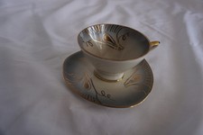 Hübsche Moccatasse mit grauem Spritzdekor und Golddekor von Weissenstadt