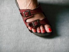 dunkelrote Damen Pantolette für Liebhaber und Sammler Gr 38