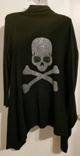 Neuwertige Strickjacke mit Totenkopf ? top Zustand ☆