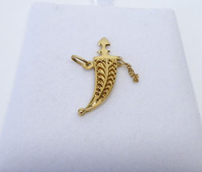 18 Karat Gold Charm Dolchmesser hängen Gelbgold traditionell mit Geschenkbox