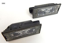 Renault Twingo II (C44) Kennzeichen Kennzeichenleuchten Satz 8200480127