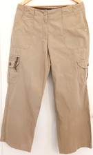 Zerbes Hose Damen Gr. 44 kurz 22 beige 100 % Baumwolle gerades Bein vielseitig