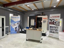 CNC-Frästeile,Drehteile,Baugruppen aus Deutschland 5 Achsen Bearbeitung