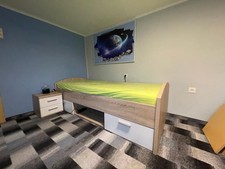 Jugendbett Winnie 90x200cm mit 2Schubläden, Lattenrost und Nachtischschrank I