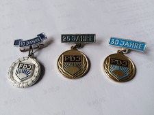 DDR  10-, 25- und 30 JAHRE FDJ   Metall
