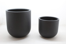 Hübsch Interior Fiberstone 2er-Set Pflanztopf Blumentopf schwarz SIEHE FOTOS