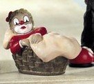 GILDE Clown Mädchen im Korb Sonderpreis !!!