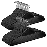 SONGMICS Kleiderbügel Samt, 50er Set, Bügel, rutschfest, kleine Stange für Krawatten, 360° drehbarer Haken, 0,6 cm dick, platzsparend, 43,5 cm lang, für Mäntel, Hosen, schwarz CRF021B02