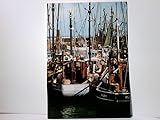 Schiffe. Krabbenfischer ( Sylt ). Alte Ansichtskarte / Postkarte farbig, gel. 1982. Hafenansicht, Fischkutter.