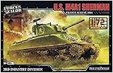 Forces of Valor 1:72 US M4A1 Sherman Frankreich 1944 - Standmodell, Modellbau, Diorama Modell, Militär Modellbau, Plastik Bausatz, grün