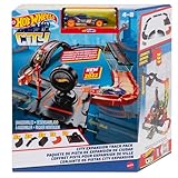 HOT WHEELS City - Erweiterungs-Streckenset inklusive 10 Komponente für individuelle Gestaltung und Action-Auto, Kinder ab 4 Jahre, HDN95