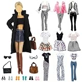 22 Stück Puppen Kleidung und Zubehö, Puppenkleidung für 11,5 Zoll Mädchen Puppen, Schwarzer Wollmantel 3er-Set, Karierte Plüschhose 3er-Set, Winteranzug, Kleid, Brille, Tasche, Schuhe Zufälliger Stil